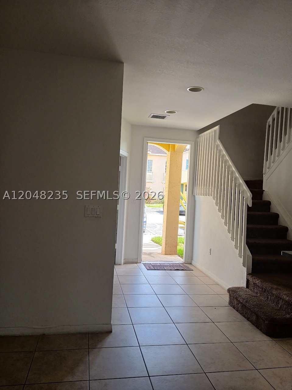 6041 SW 19 Pl, North Lauderdale FL 33068