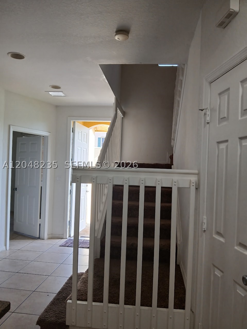 6041 SW 19 Pl, North Lauderdale FL 33068