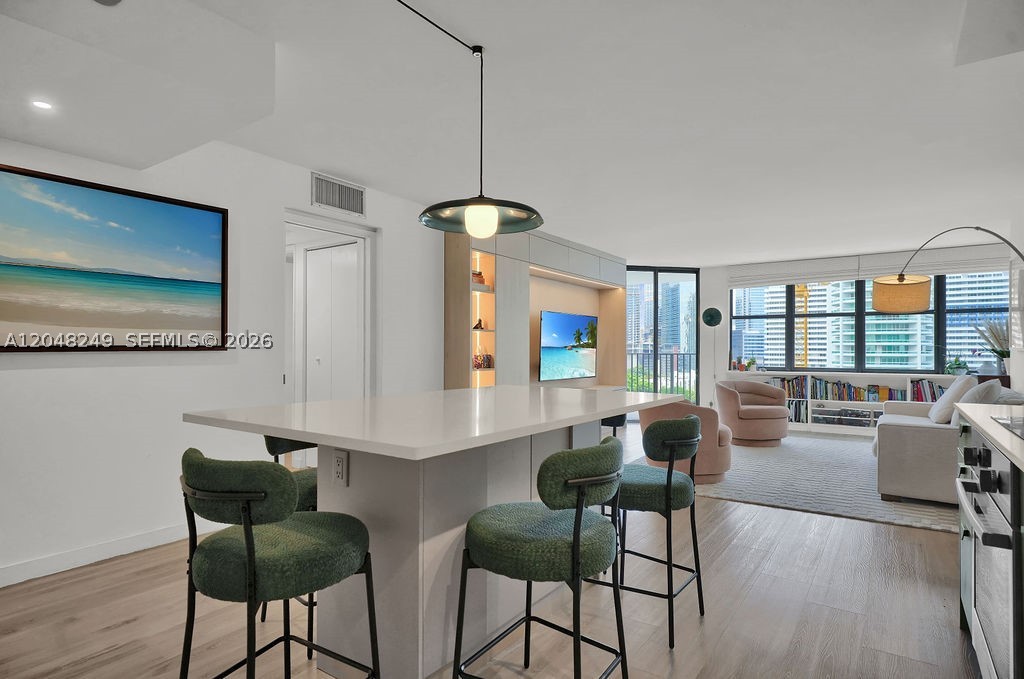 1901 Brickell Ave #B1512, Miami FL 33129