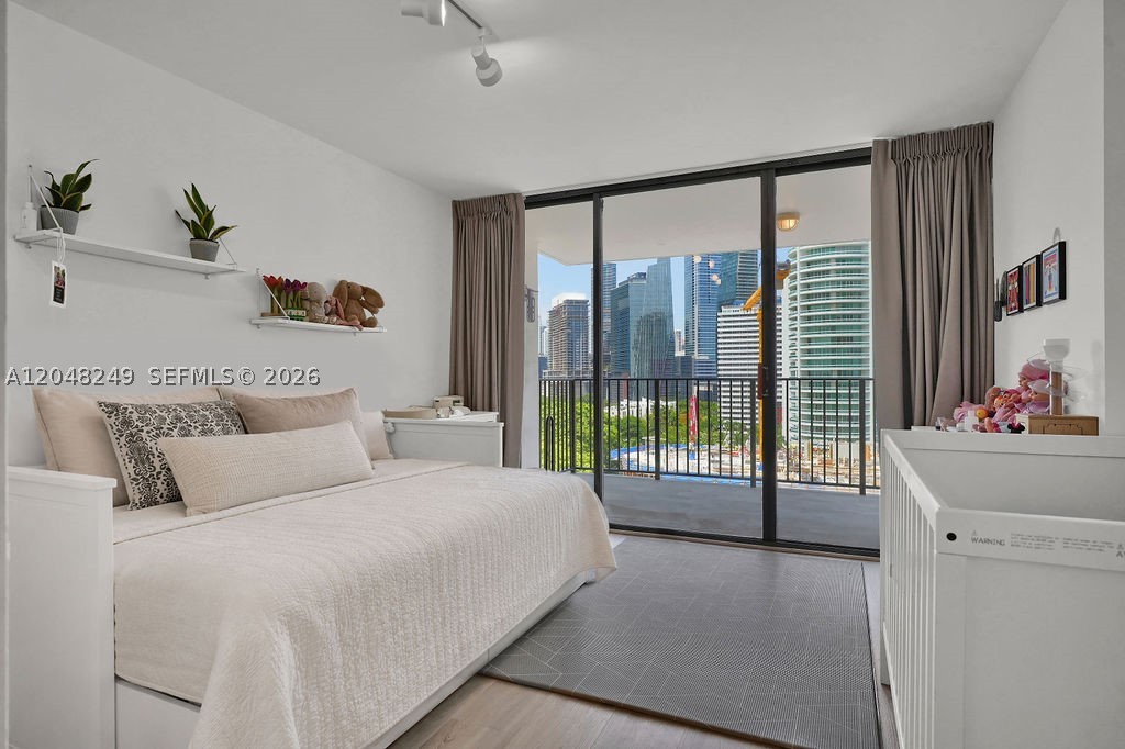 1901 Brickell Ave #B1512, Miami FL 33129