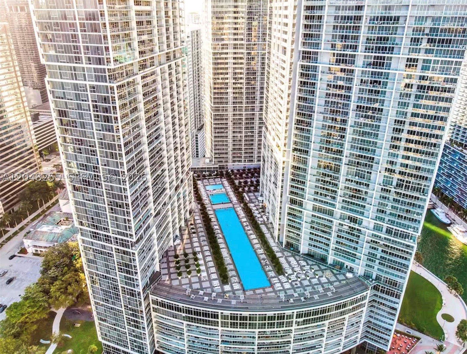 485 Brickell Ave #1901, Miami FL 33131