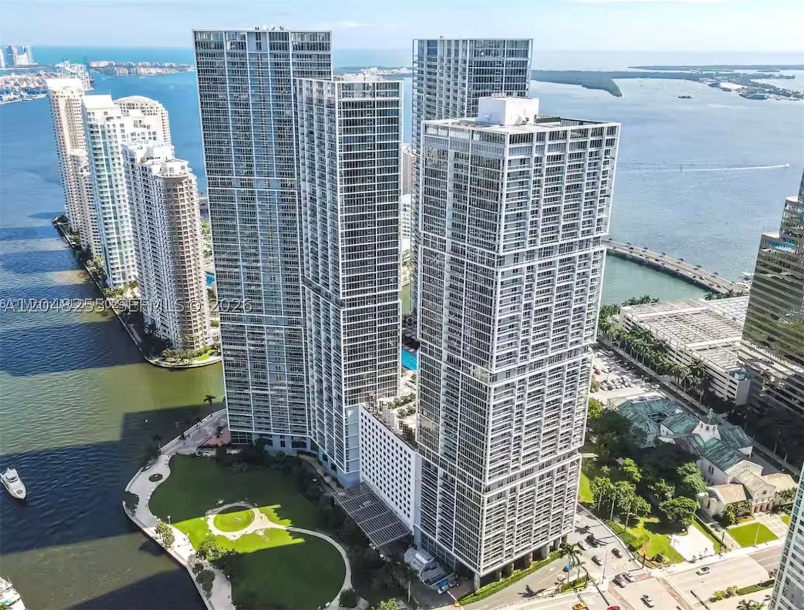 485 Brickell Ave #1901, Miami FL 33131