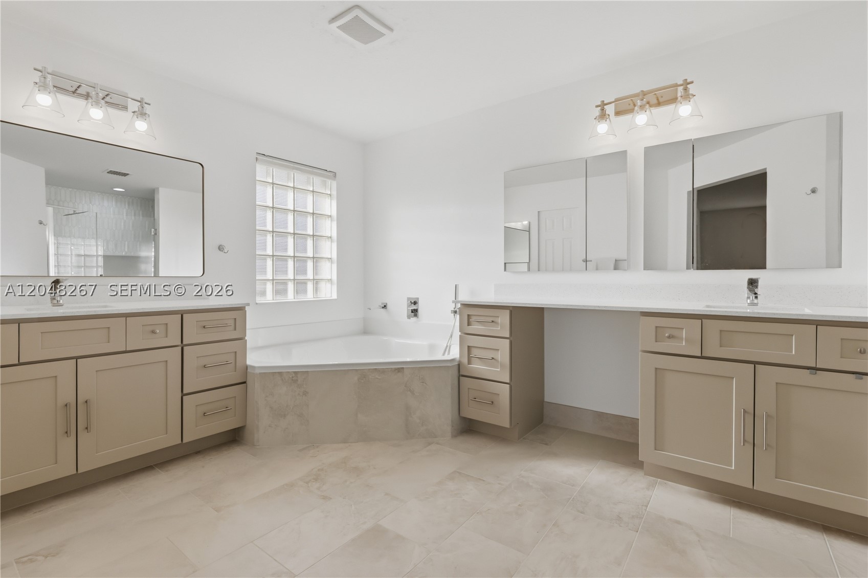 1419 Crossbill Ct #1419, Weston FL 33327