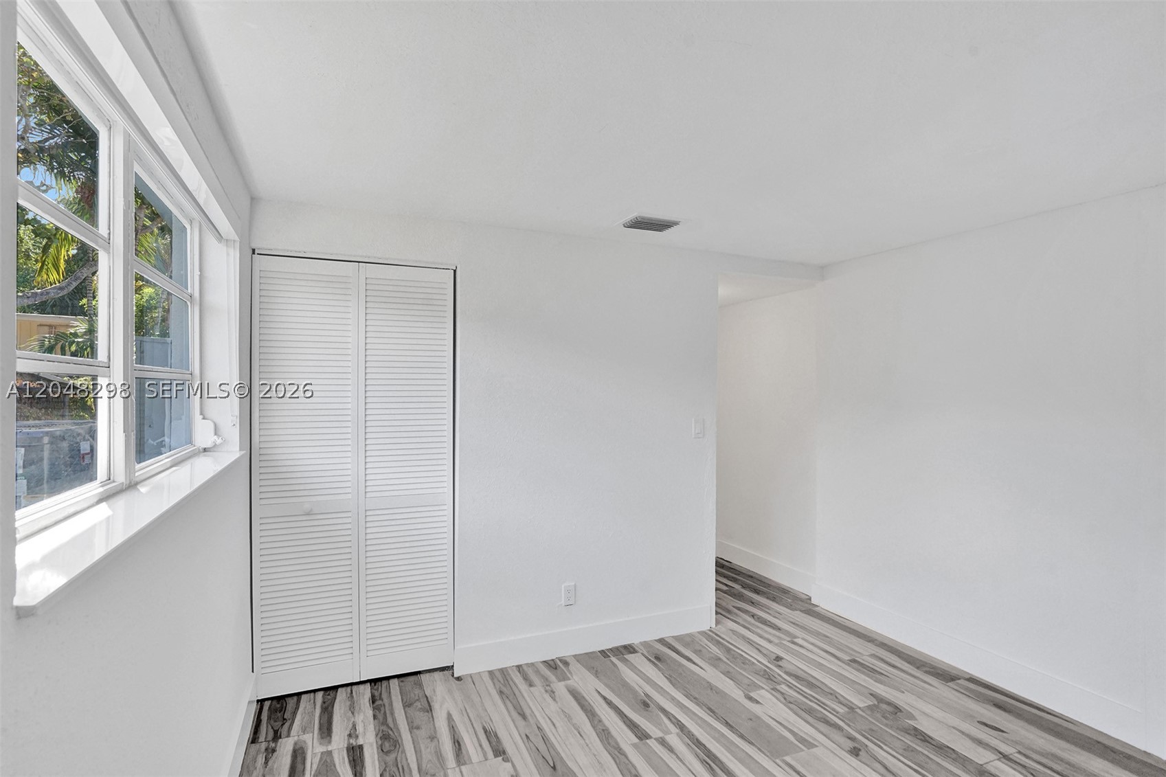 19260 NE 22nd Ave, North Miami Beach FL 33180
