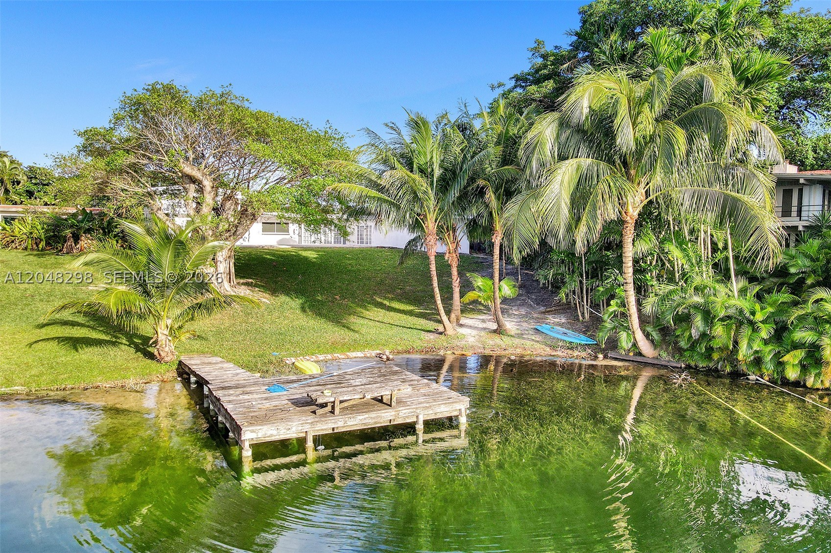 19260 NE 22nd Ave, North Miami Beach FL 33180