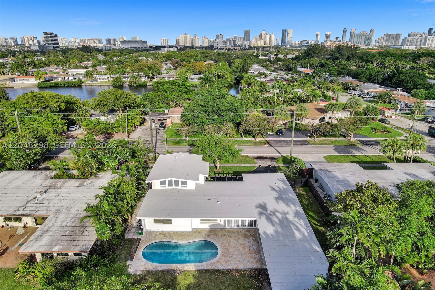 19260 NE 22nd Ave, North Miami Beach FL 33180