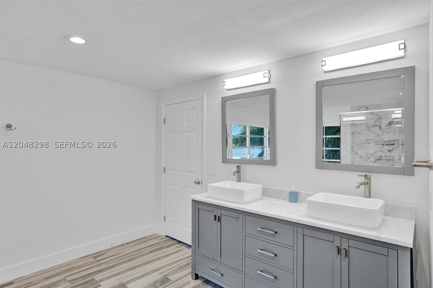 19260 NE 22nd Ave, North Miami Beach FL 33180