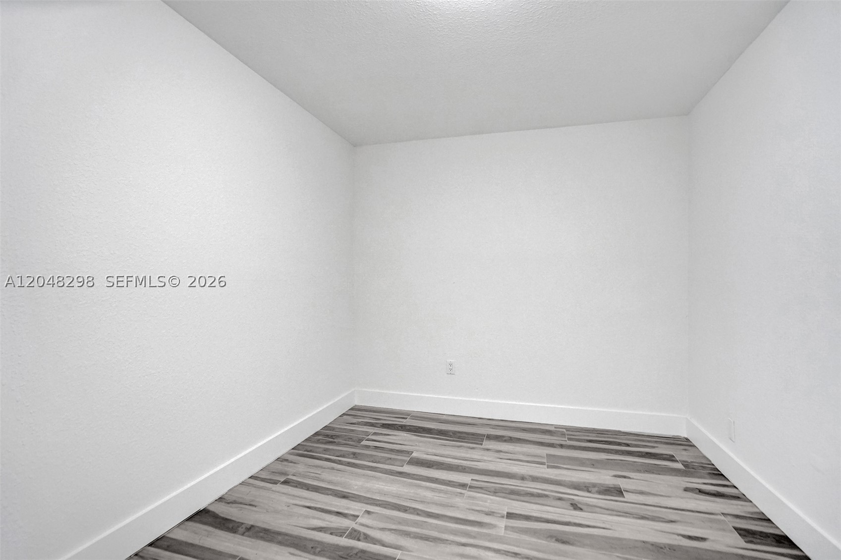 19260 NE 22nd Ave, North Miami Beach FL 33180