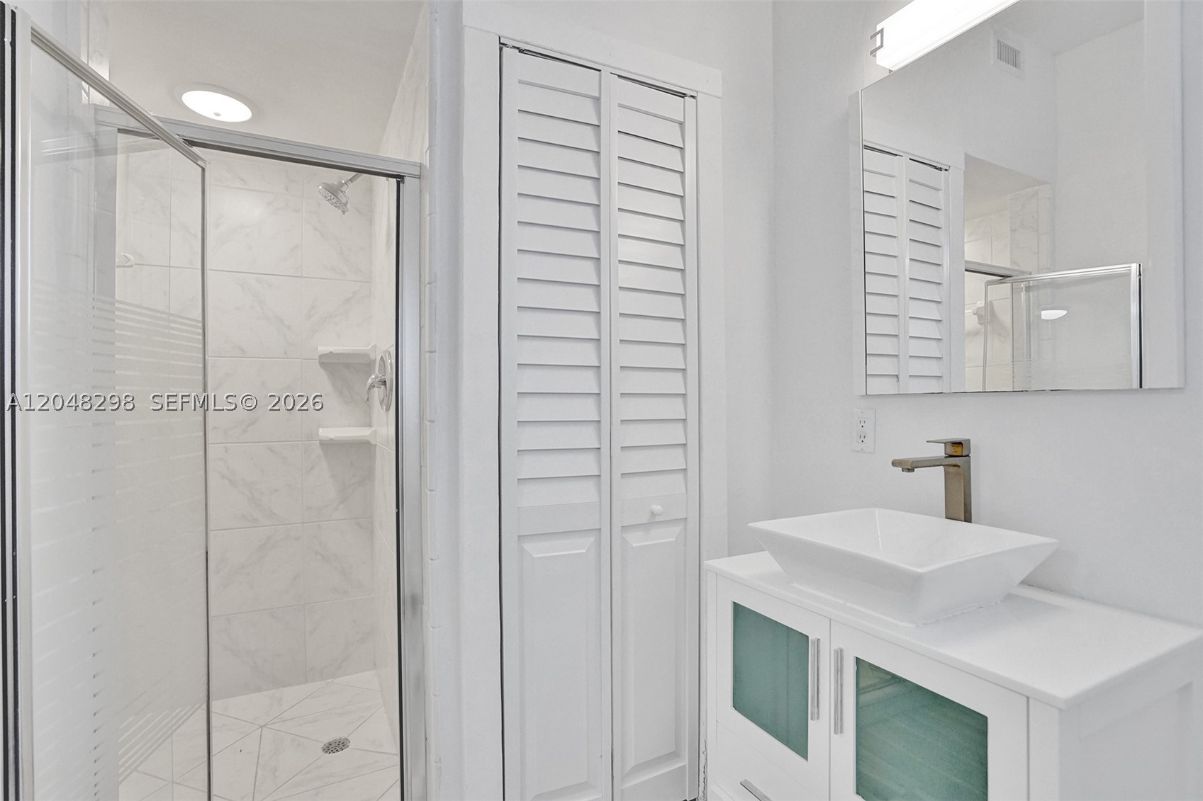 19260 NE 22nd Ave, North Miami Beach FL 33180