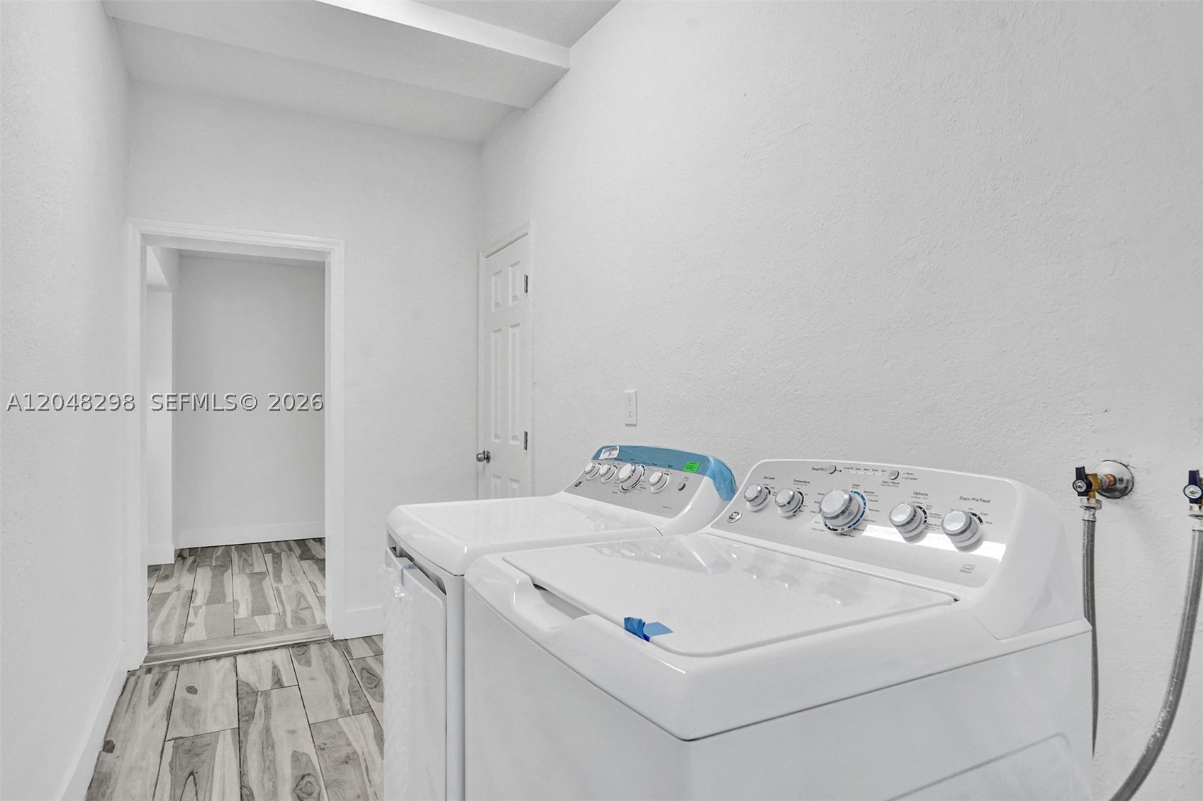 19260 NE 22nd Ave, North Miami Beach FL 33180