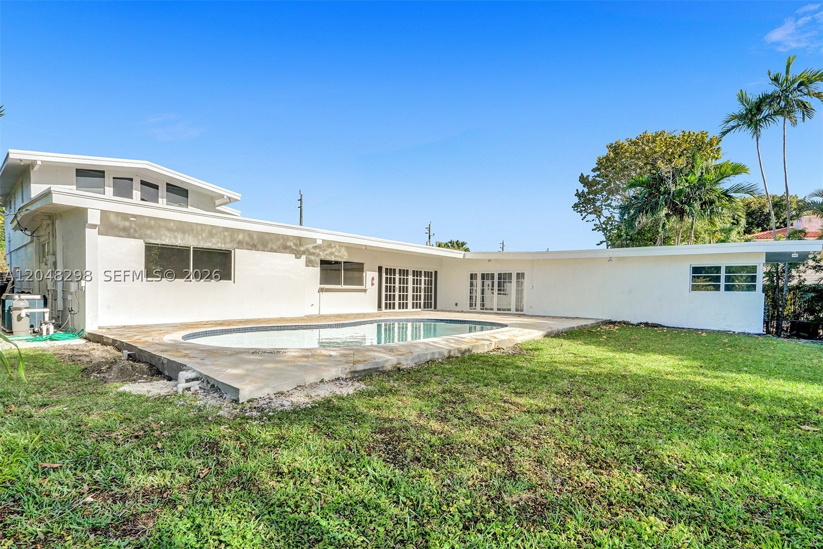 19260 NE 22nd Ave, North Miami Beach FL 33180