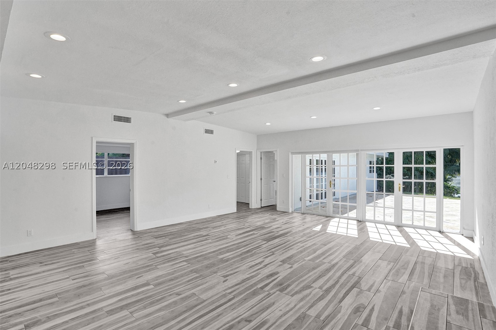 19260 NE 22nd Ave, North Miami Beach FL 33180