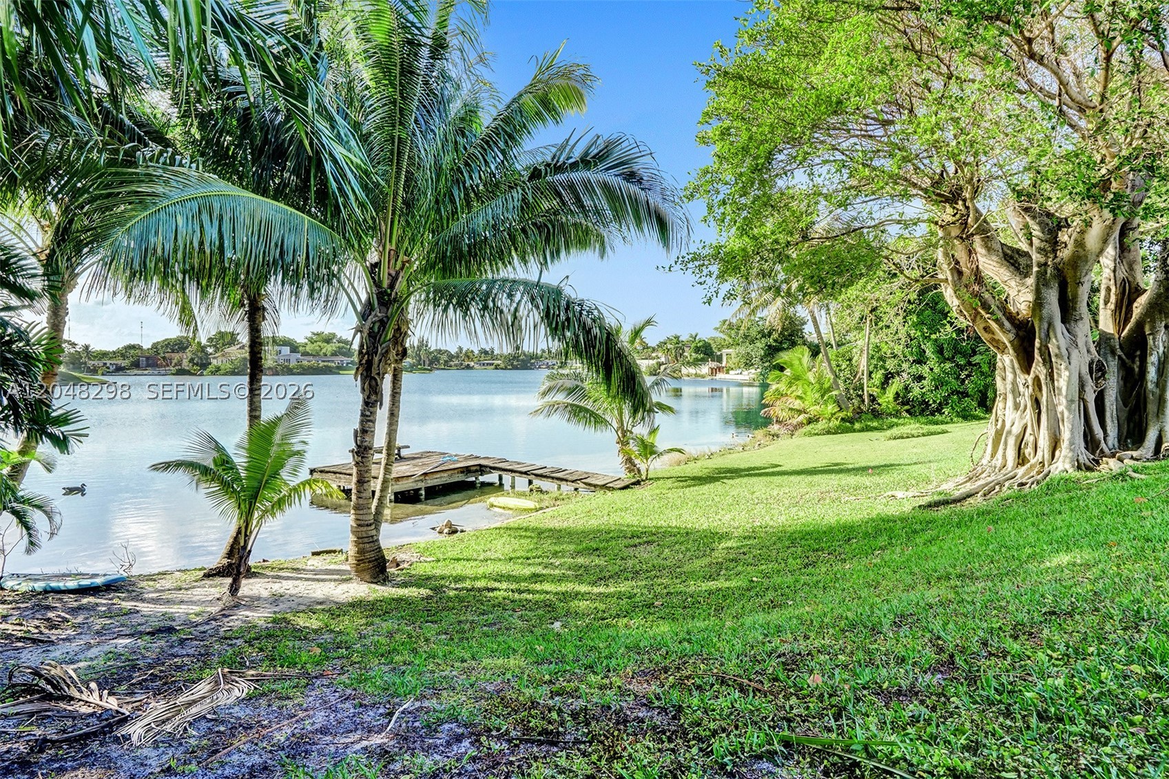 19260 NE 22nd Ave, North Miami Beach FL 33180