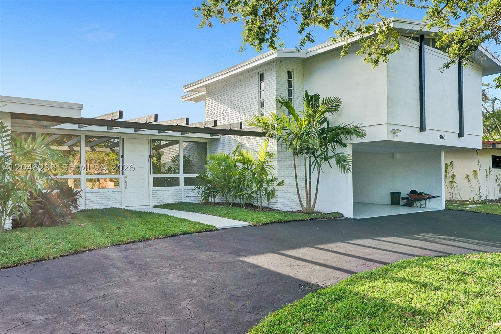 19260 NE 22nd Ave, North Miami Beach FL 33180