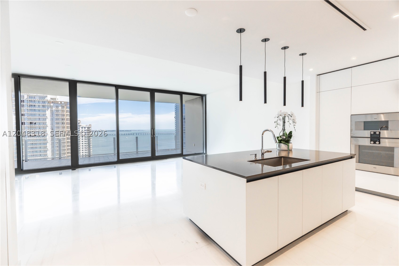 300 Biscayne Boulevard Way #2702E, Miami FL 33131