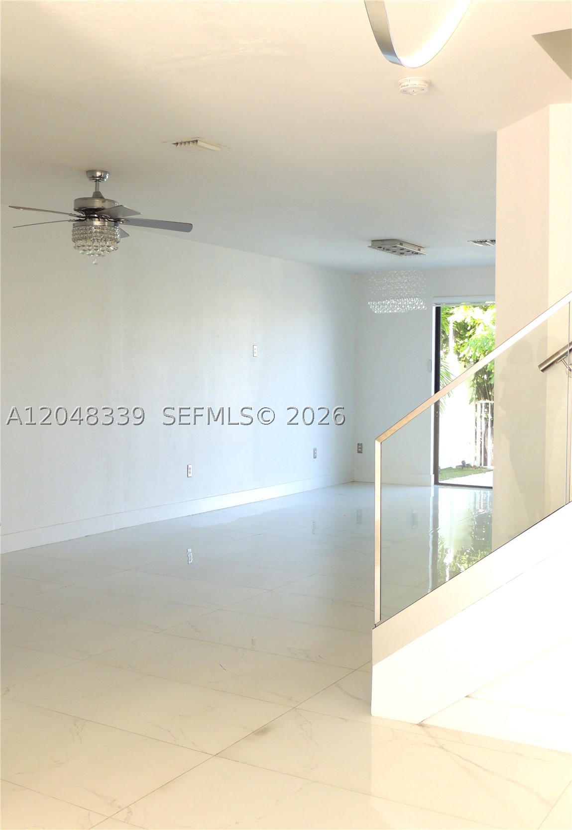 9336 W 34th Ct, Hialeah FL 33018