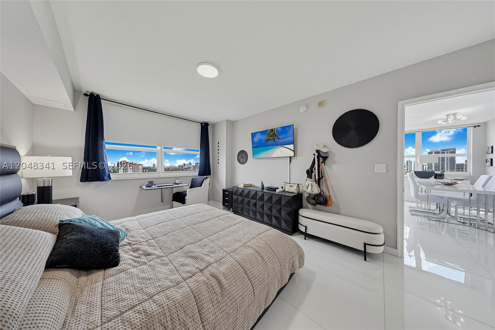 19501 W Country Club Dr #2014, Aventura FL 33180