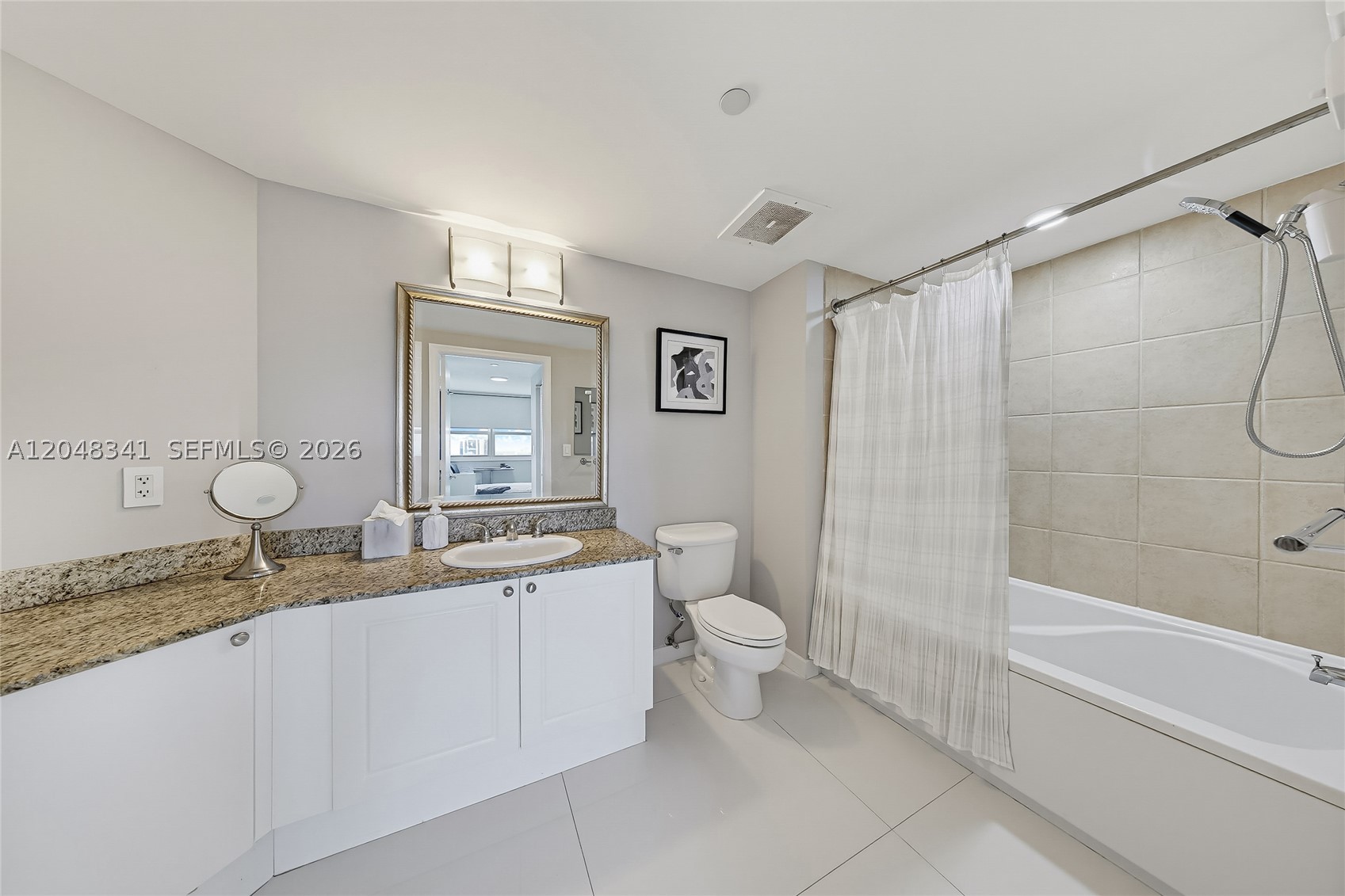 19501 W Country Club Dr #2014, Aventura FL 33180