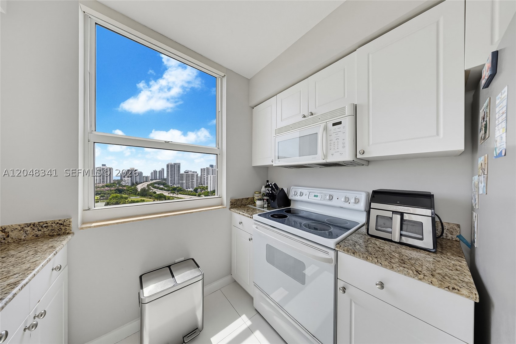 19501 W Country Club Dr #2014, Aventura FL 33180