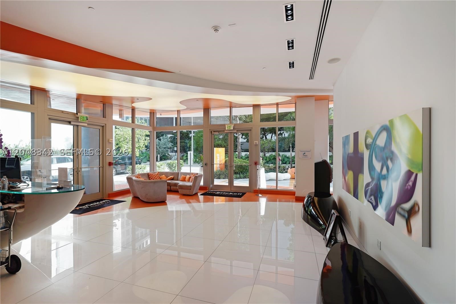 31 SE 6th St #2706, Miami FL 33131