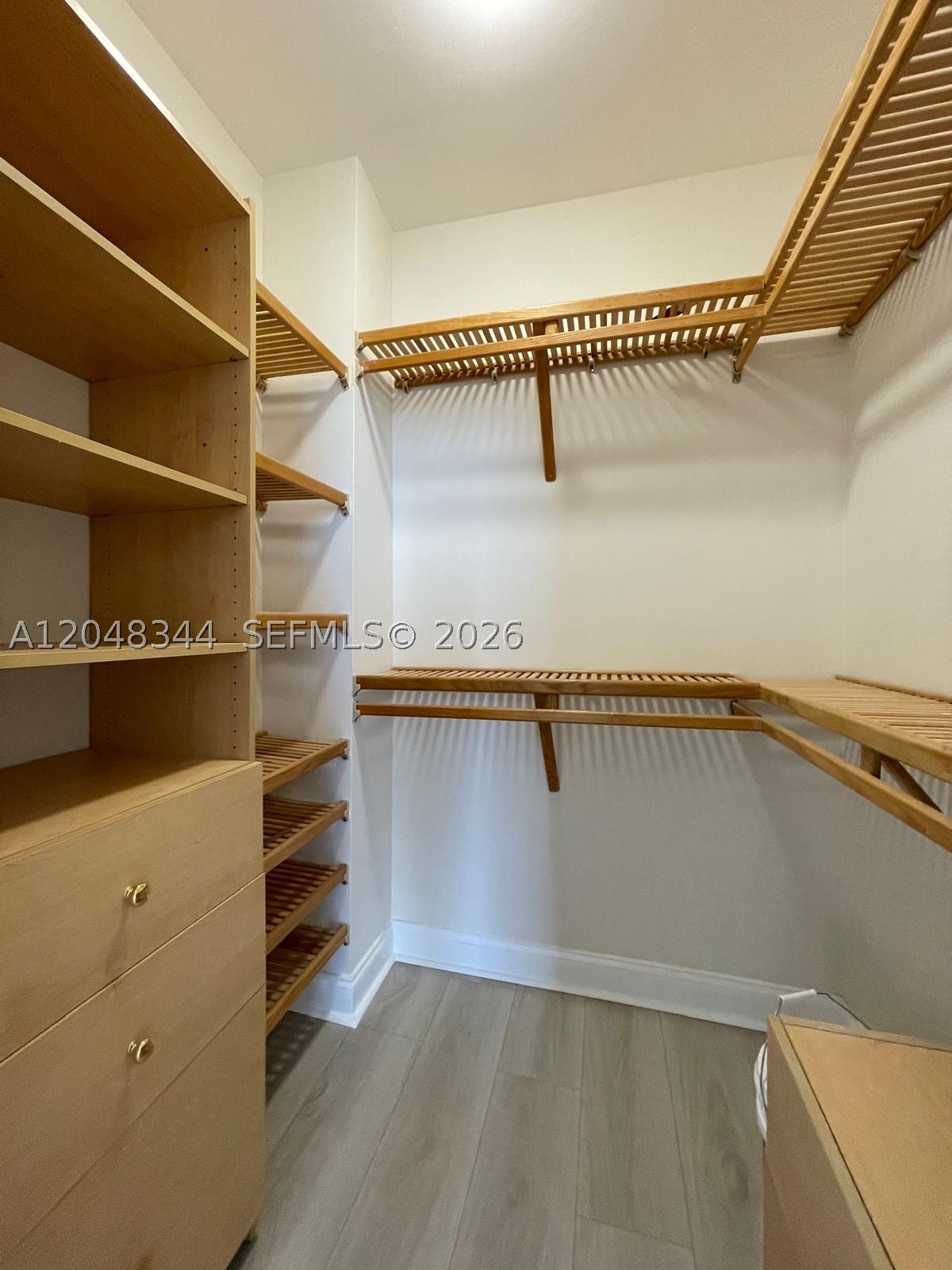 20281 E Country Club Dr #2104, Aventura FL 33180
