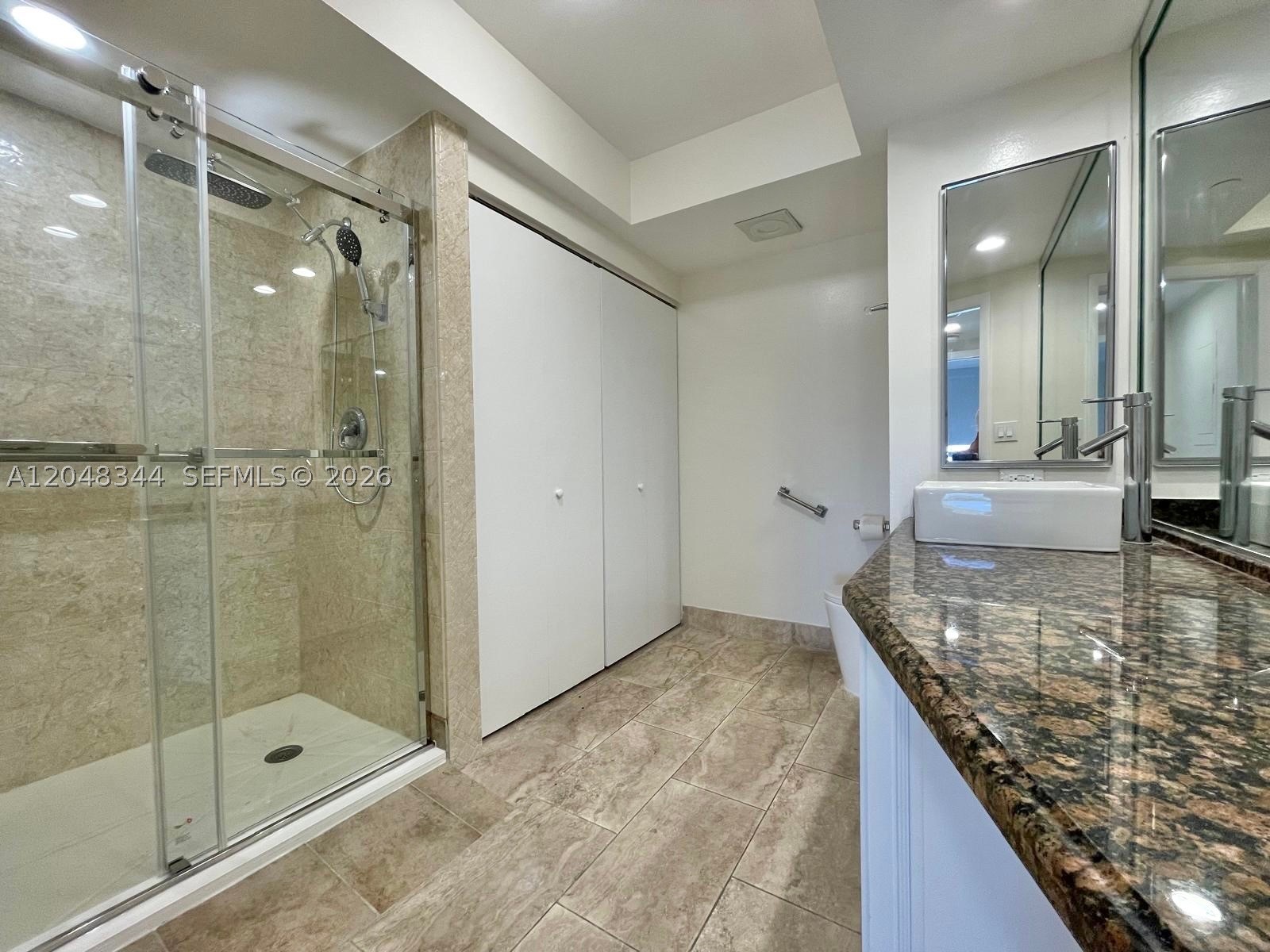 20281 E Country Club Dr #2104, Aventura FL 33180
