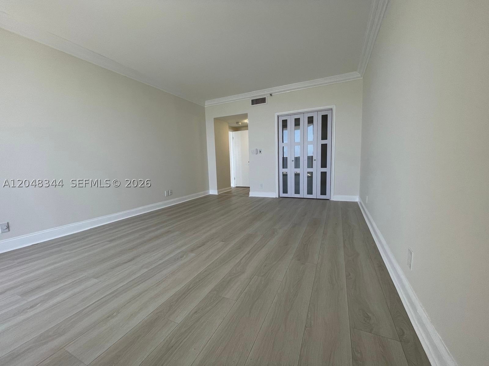 20281 E Country Club Dr #2104, Aventura FL 33180