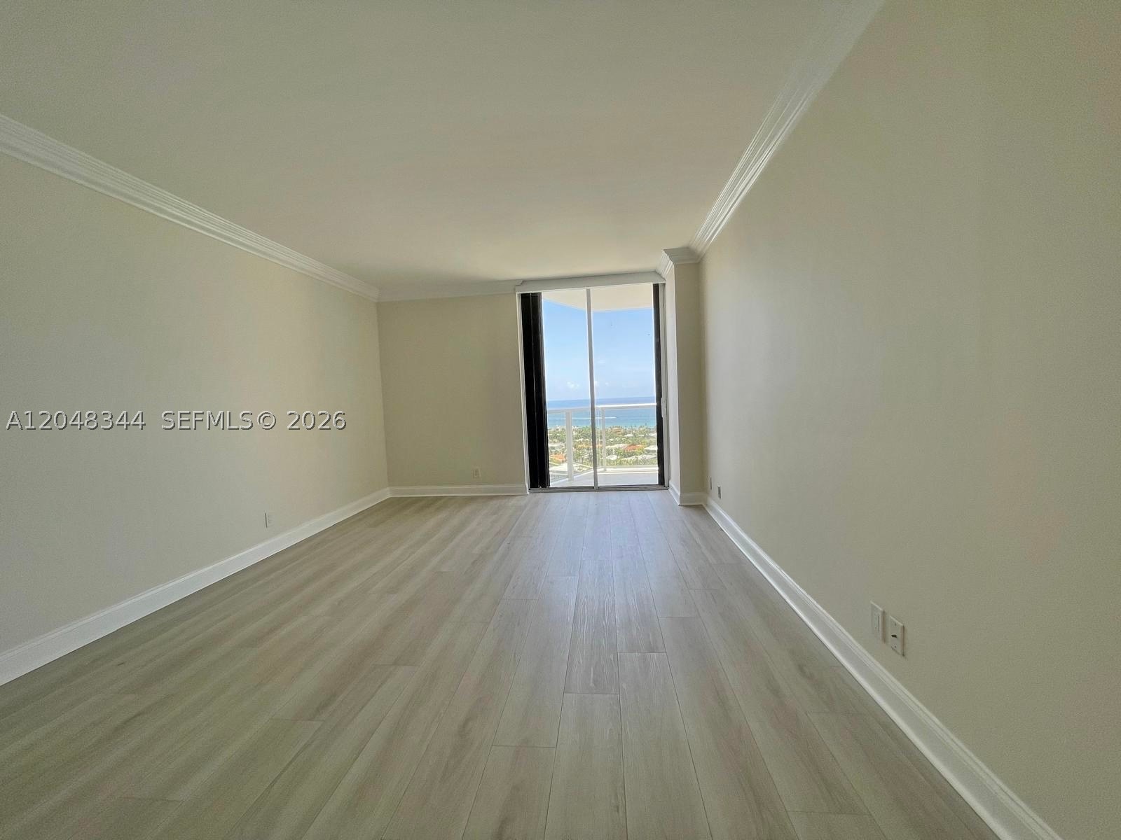 20281 E Country Club Dr #2104, Aventura FL 33180