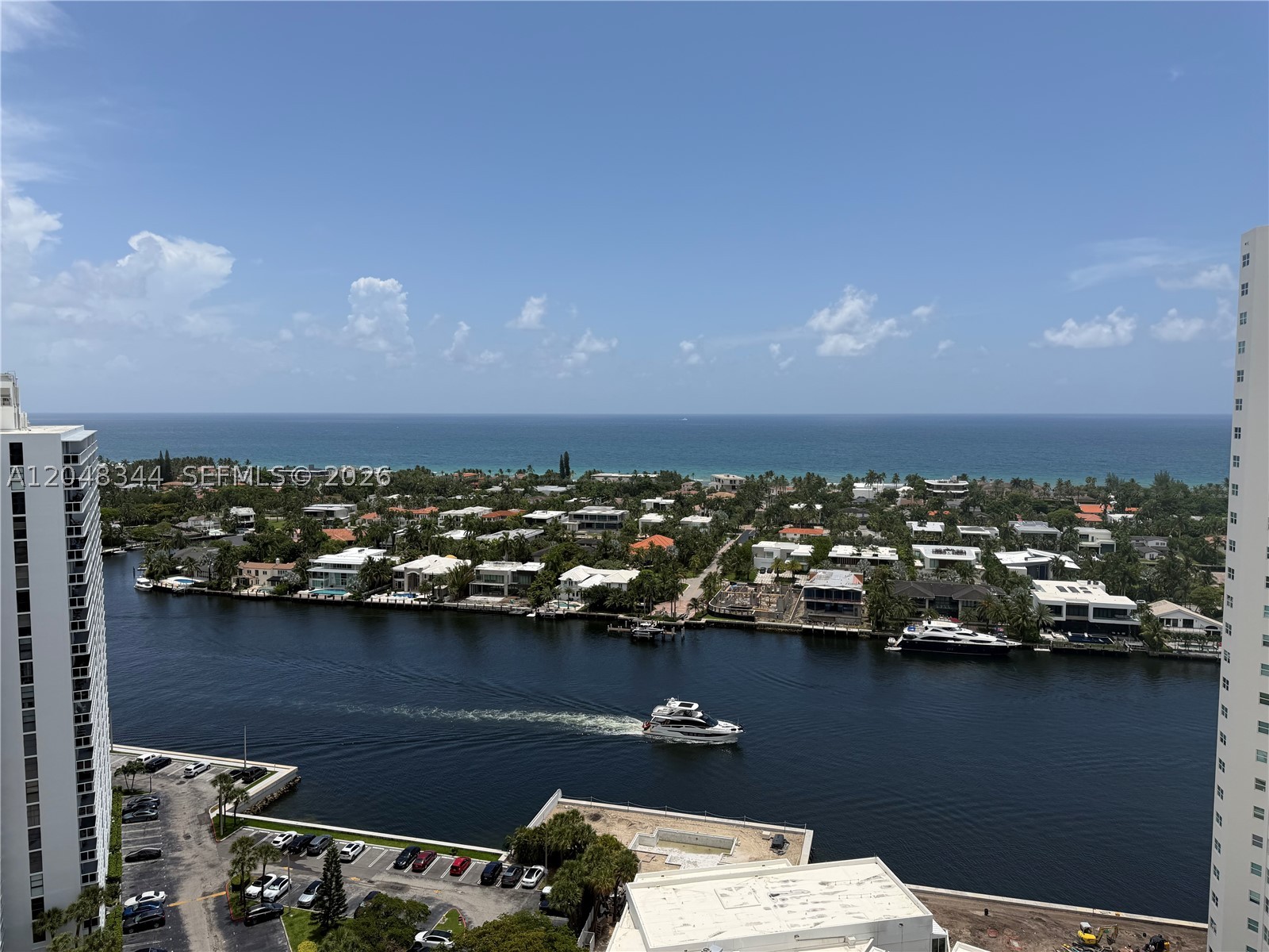 20281 E Country Club Dr #2104, Aventura FL 33180