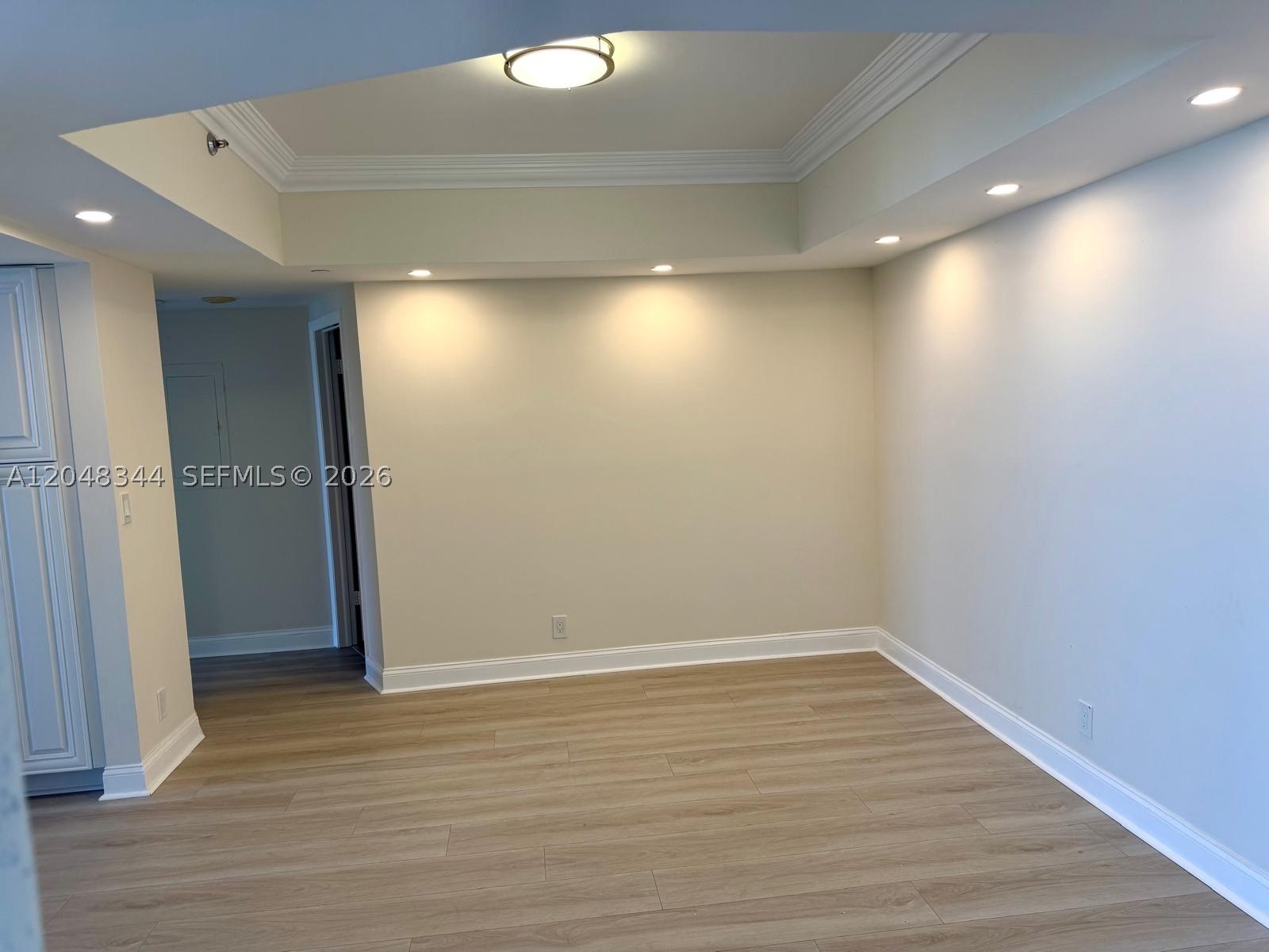 20281 E Country Club Dr #2104, Aventura FL 33180