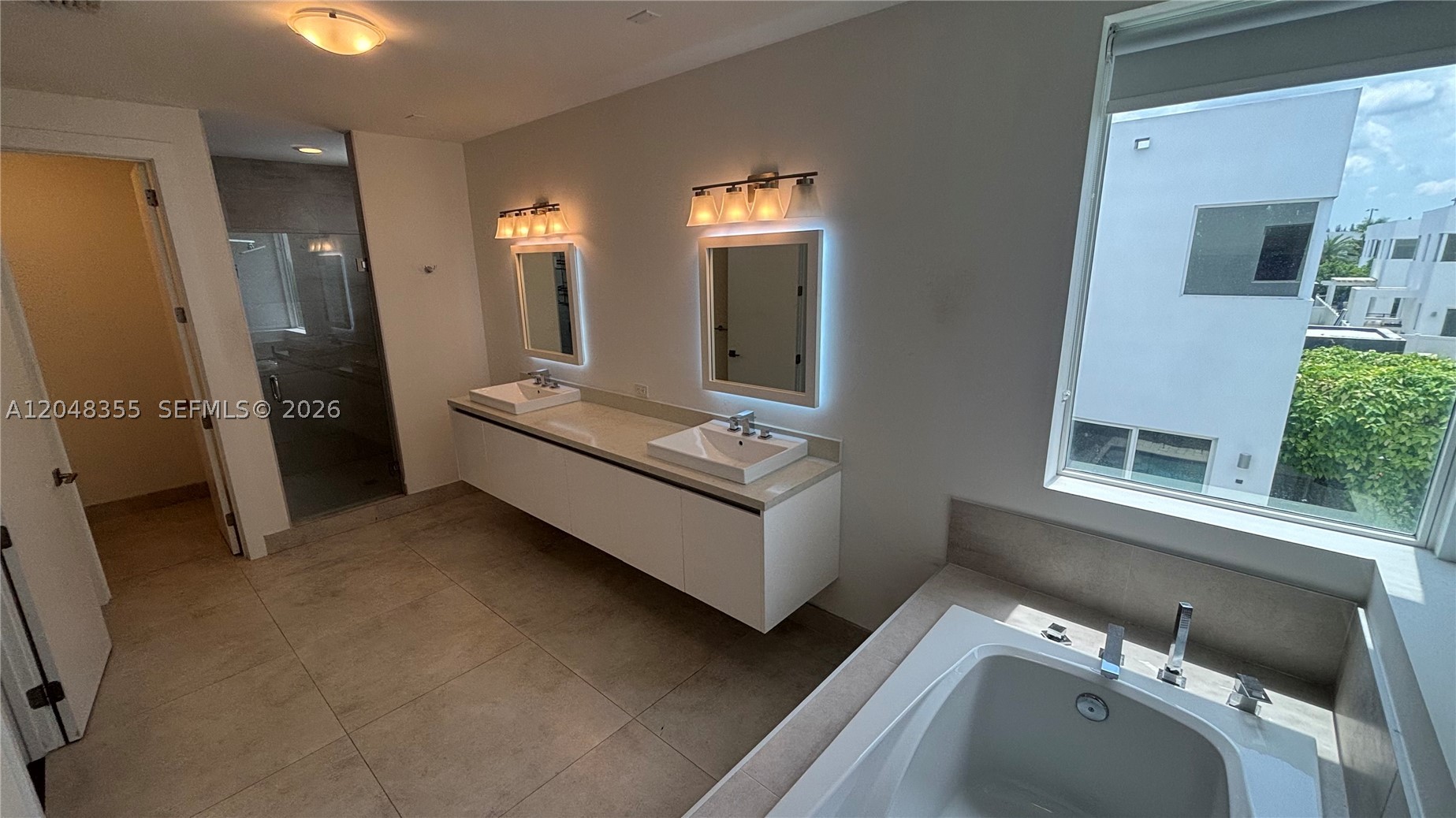 10108 NW 77th St #10108, Doral FL 33178