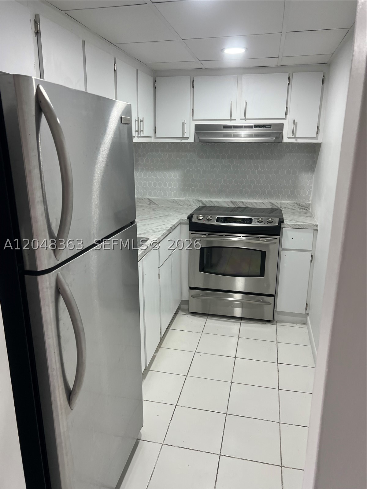 4715 NW 7th St #407-2, Miami FL 33126