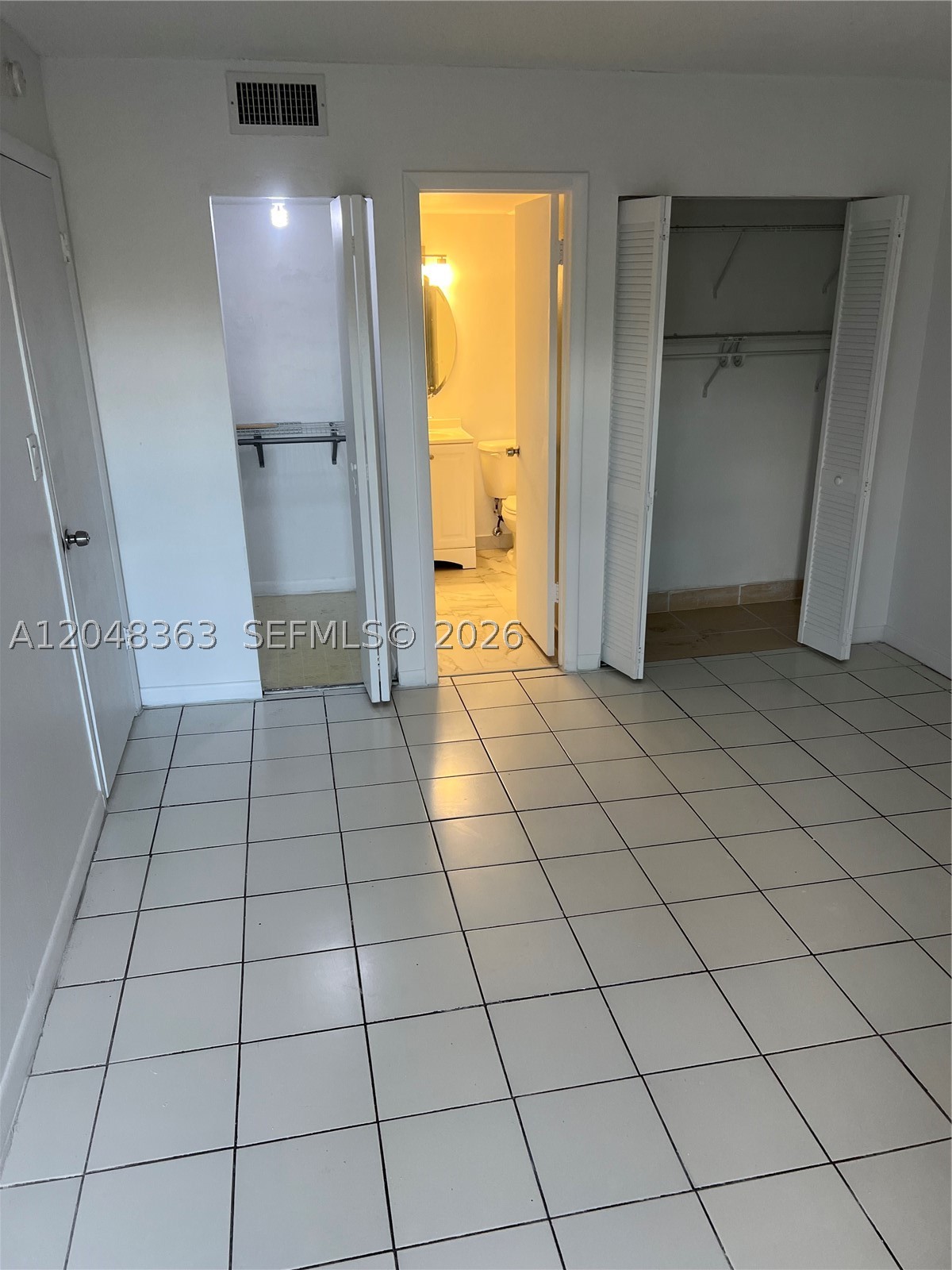 4715 NW 7th St #407-2, Miami FL 33126