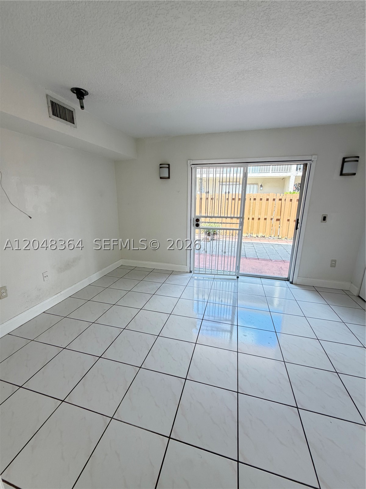 6926 NW 166th Ter #1302, Miami Lakes FL 33014