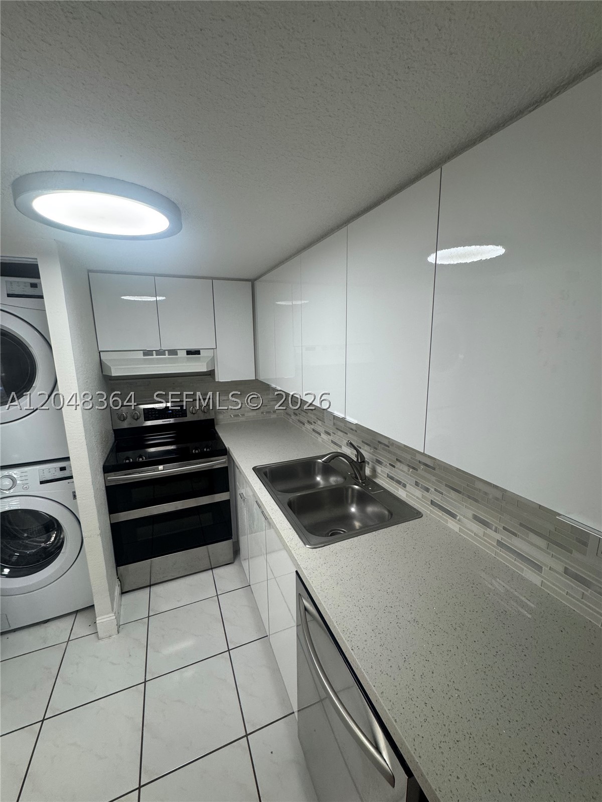 6926 NW 166th Ter #1302, Miami Lakes FL 33014