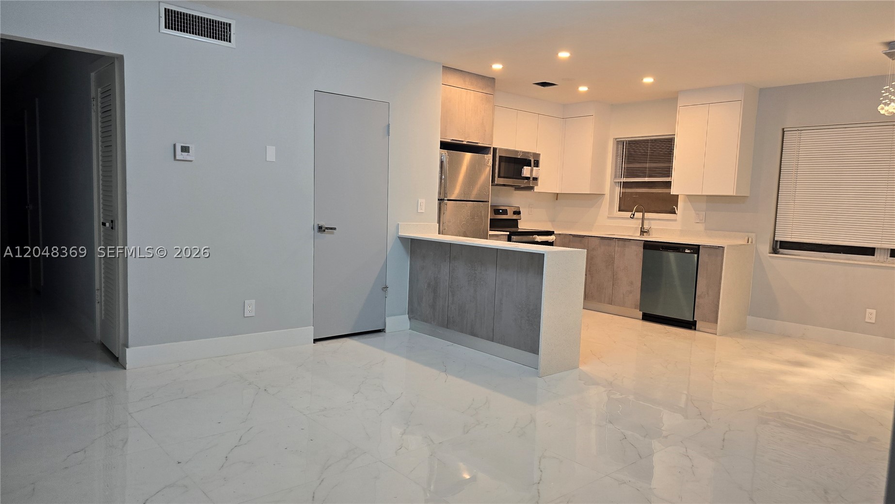 1722 Mayo St #207, Hollywood FL 33020