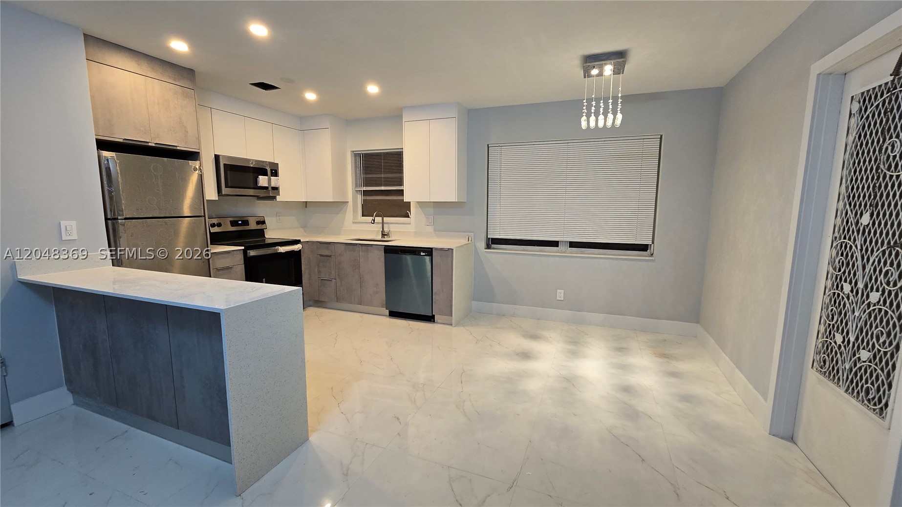 1722 Mayo St #207, Hollywood FL 33020