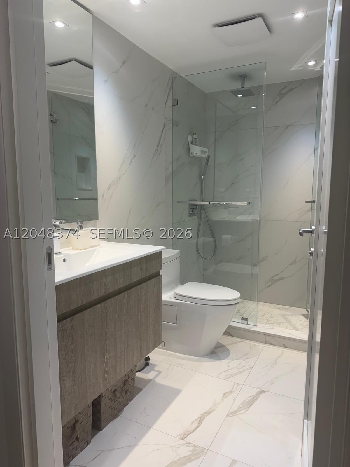 10275 Collins Ave #333, Bal Harbour FL 33154
