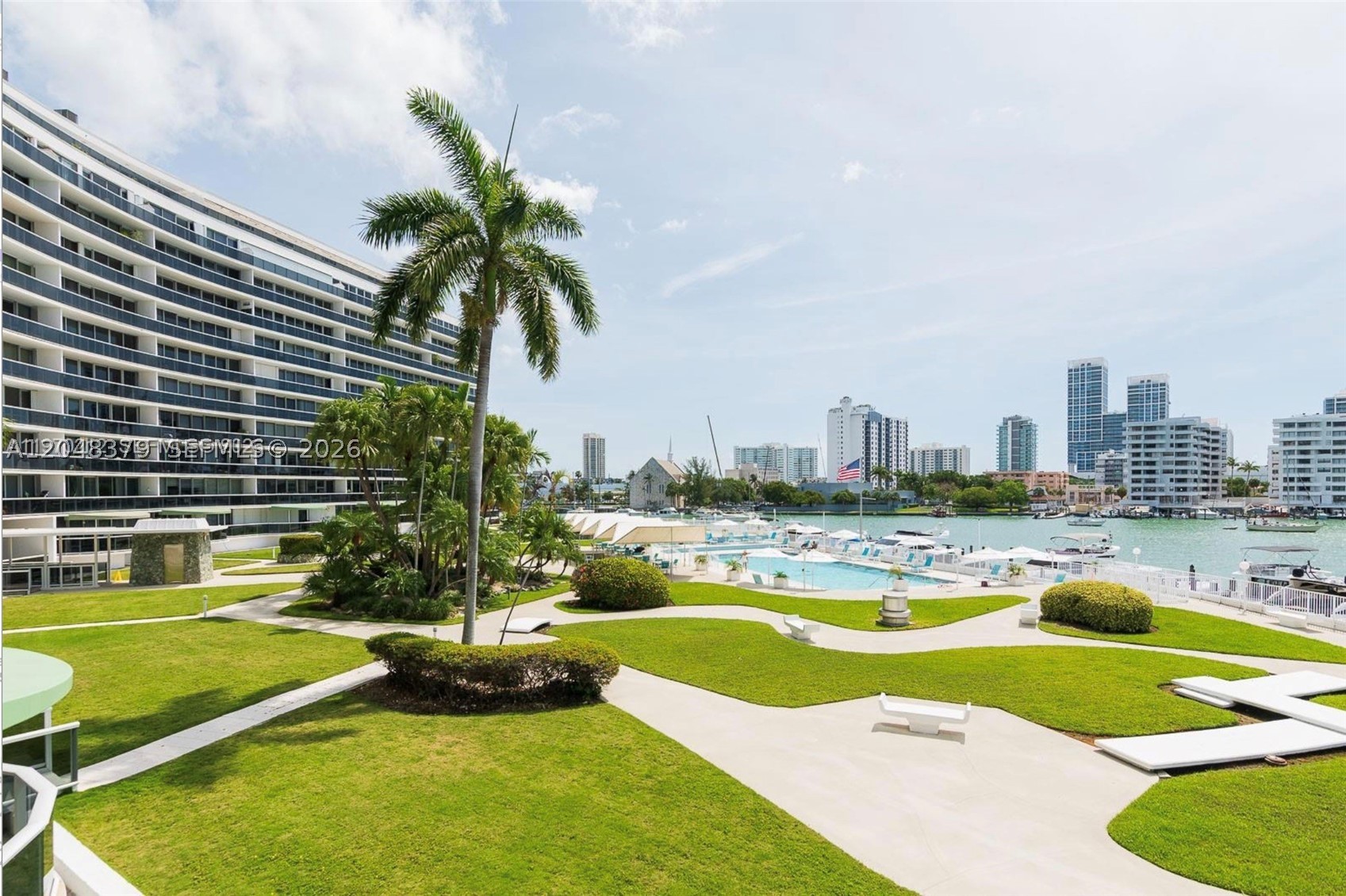 900 Bay Dr #224, Miami Beach FL 33141