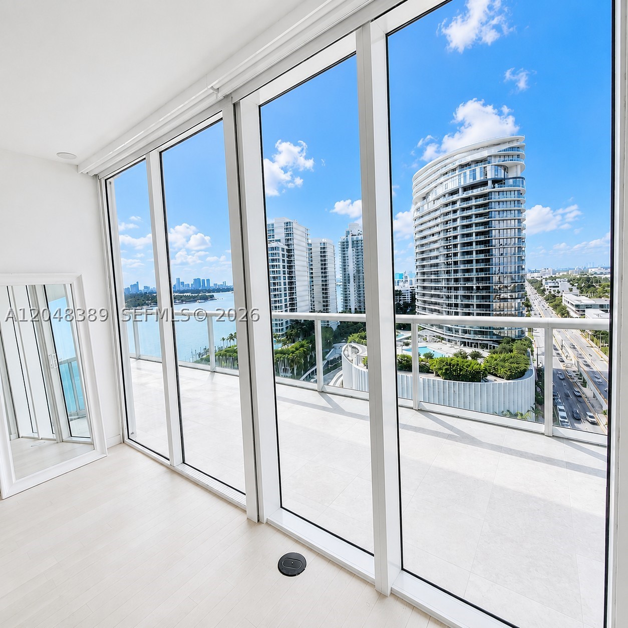 450 Alton Rd #1606, Miami Beach FL 33139