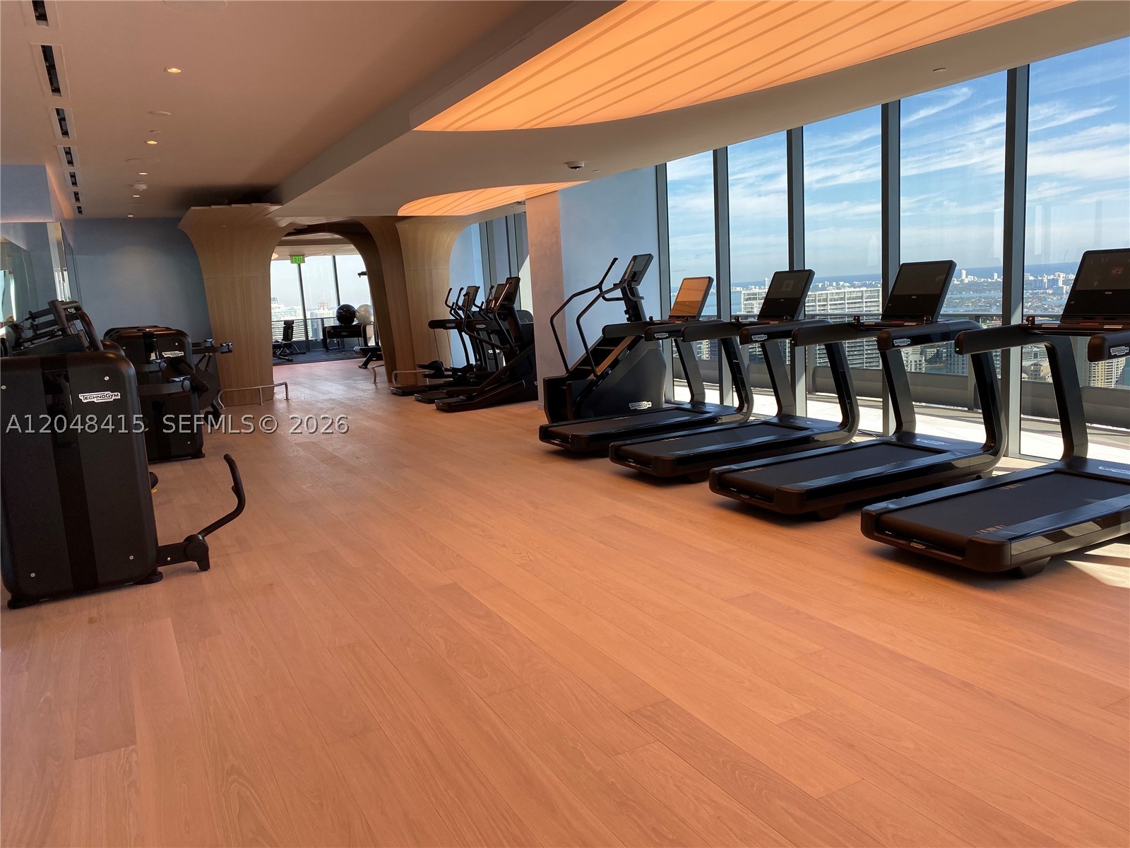 1000 Brickell Plaza #1914, Miami FL 33131
