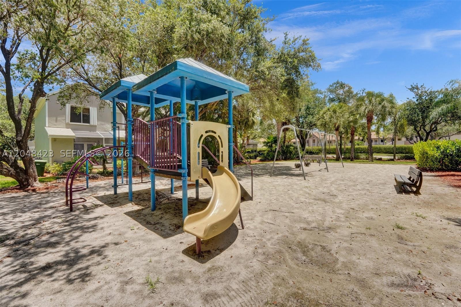 7858 Dixie Beach Cir #7858, Tamarac FL 33321