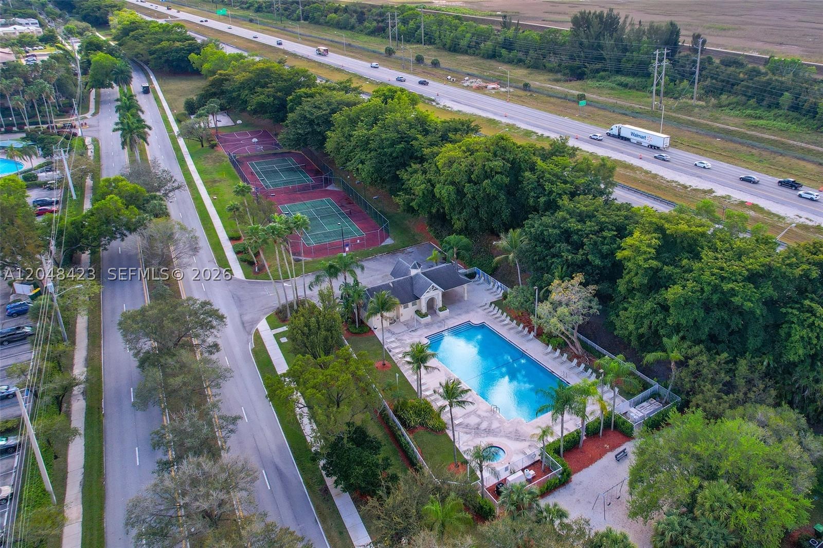 7858 Dixie Beach Cir #7858, Tamarac FL 33321