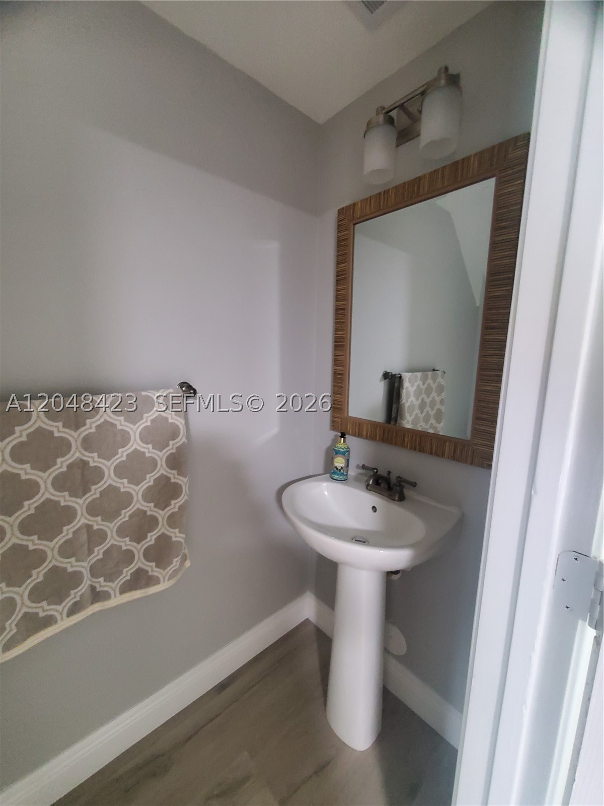7858 Dixie Beach Cir #7858, Tamarac FL 33321