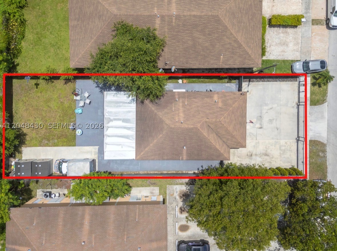 751 NW 70th St, Miami FL 33150
