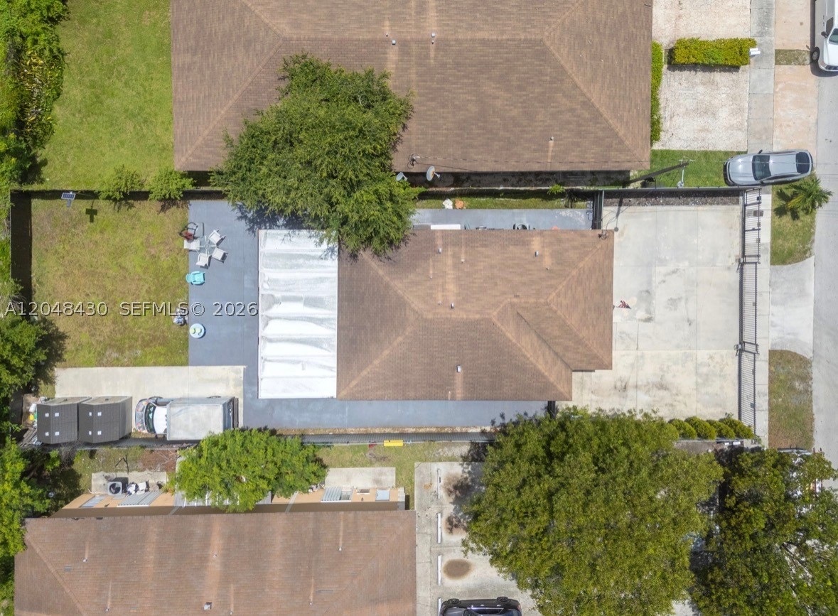 751 NW 70th St, Miami FL 33150
