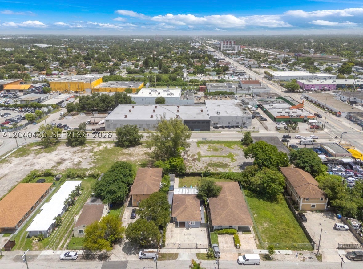 751 NW 70th St, Miami FL 33150