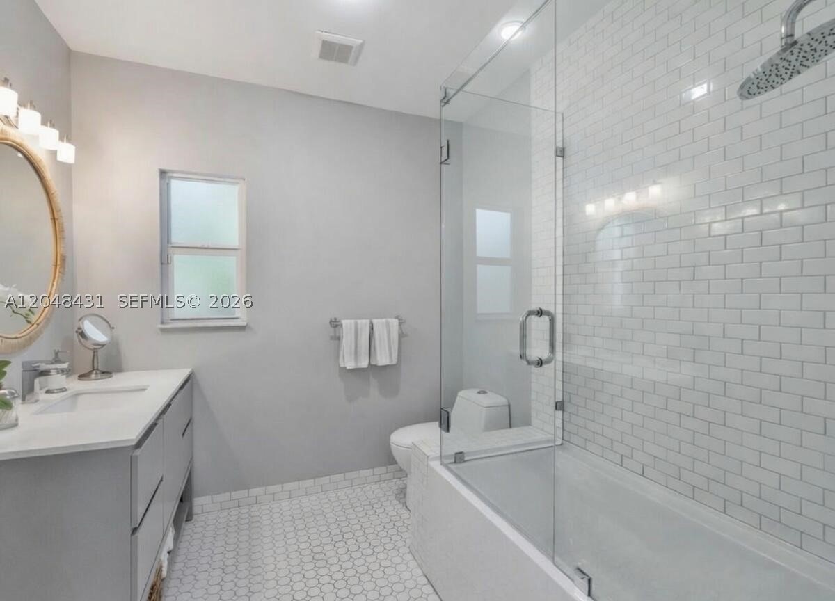 889 NE 97th St, Miami Shores FL 33138