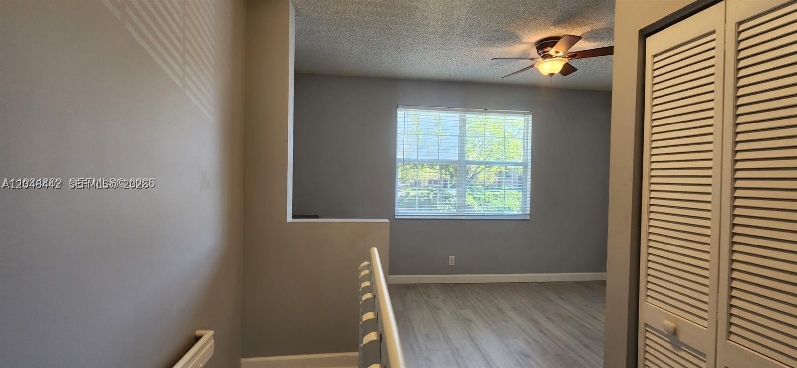 211 Mallory Ct #211+ DEN/OFFICE SPACE, Weston FL 33326