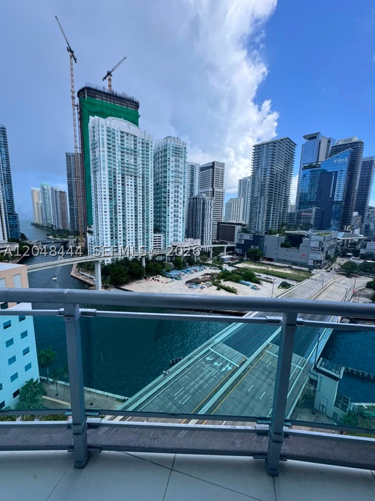 350 S Miami Ave #1902, Miami FL 33130
